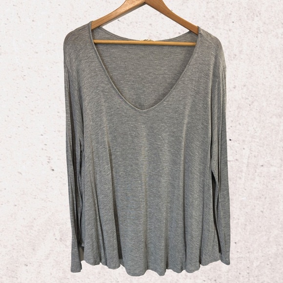 Mystree Gray Long Sleeve Relaxed Blouse - Picture 1 of 4
